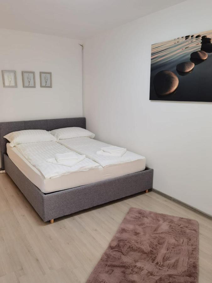 Focus Room Miercurea Ciuc Eksteriør bilde